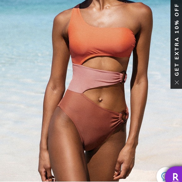 Cupshe Other - Cupshe Tori Color Block Cut-Out O-Ring One Piece Swimsuit large NWT